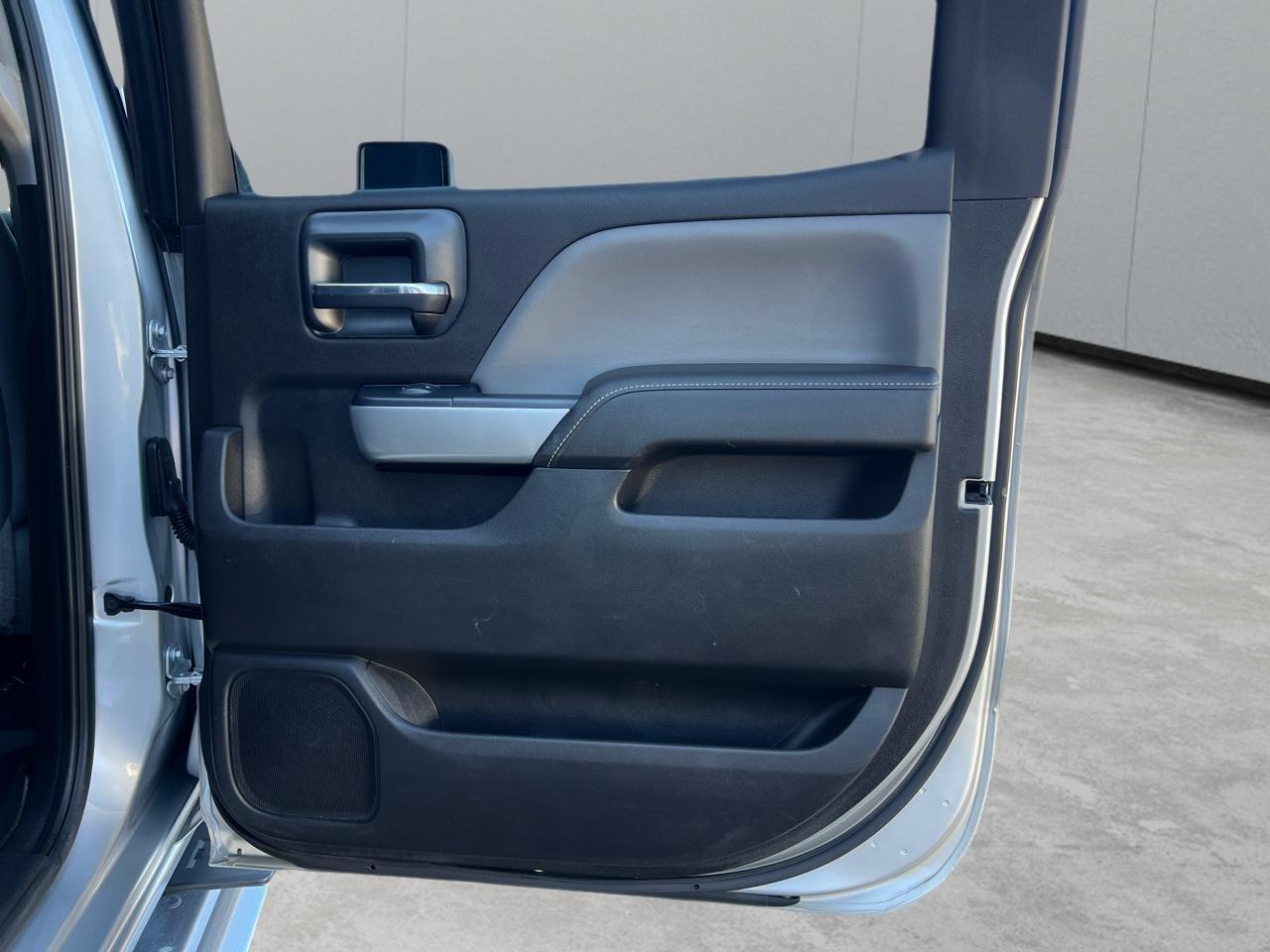 Chevrolet Silverado 2500HD LTZ Crew Cab Long Box 4WD 2015