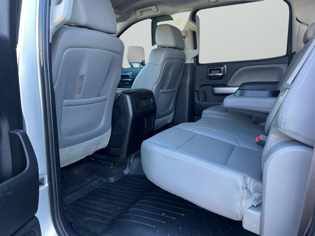 Chevrolet Silverado 2500HD LTZ Crew Cab Long Box 4WD 2015