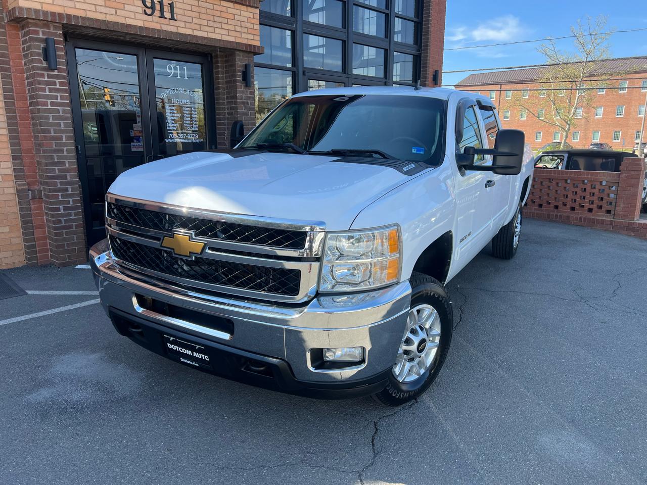Chevrolet Silverado 2500HD LT Crew Cab 4WD 2013