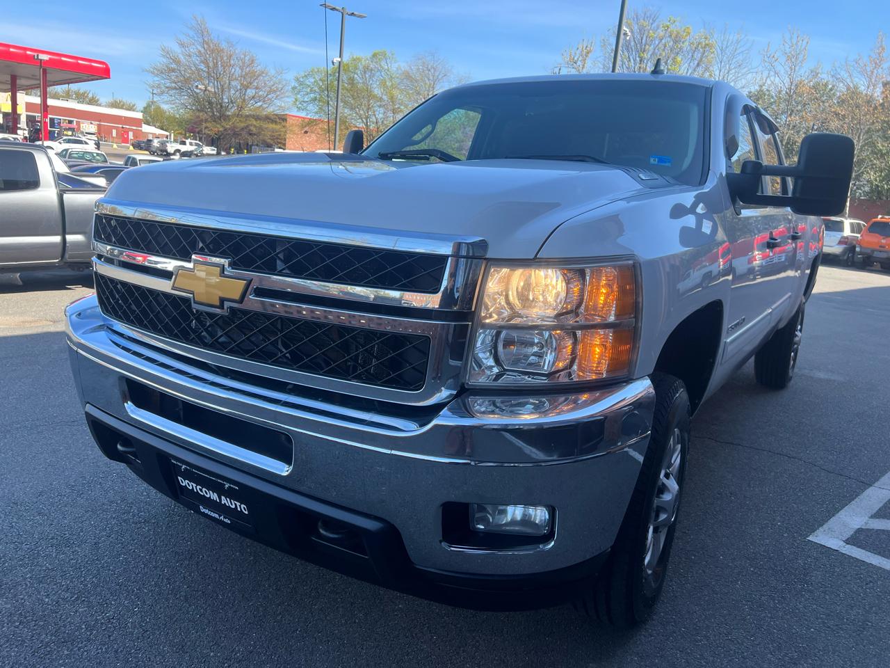 Chevrolet Silverado 2500HD LT Crew Cab 4WD 2013
