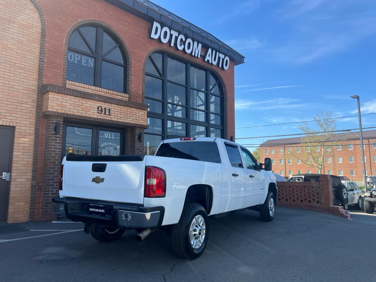 Chevrolet Silverado 2500HD LT Crew Cab 4WD 2013