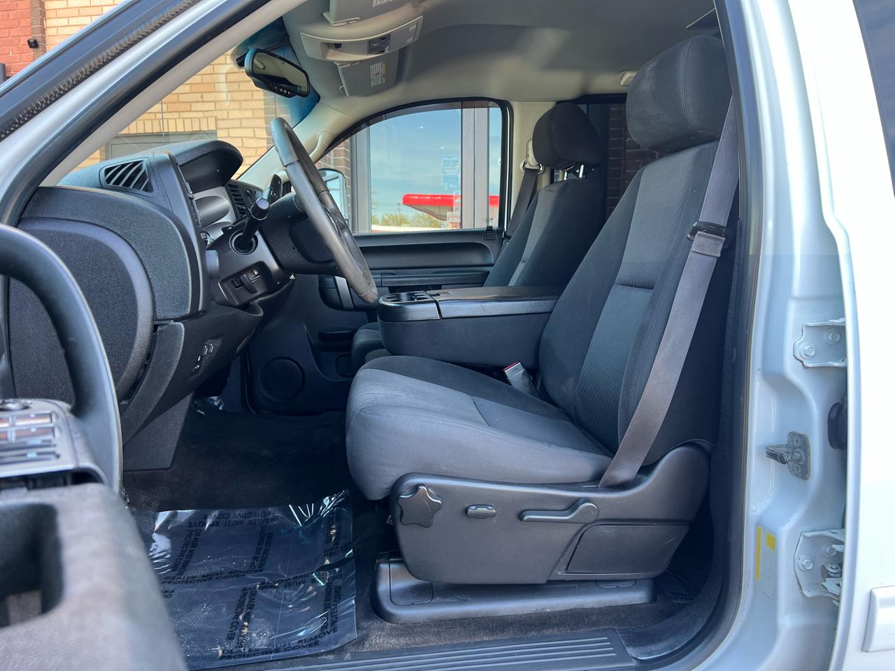 Chevrolet Silverado 2500HD LT Crew Cab 4WD 2013