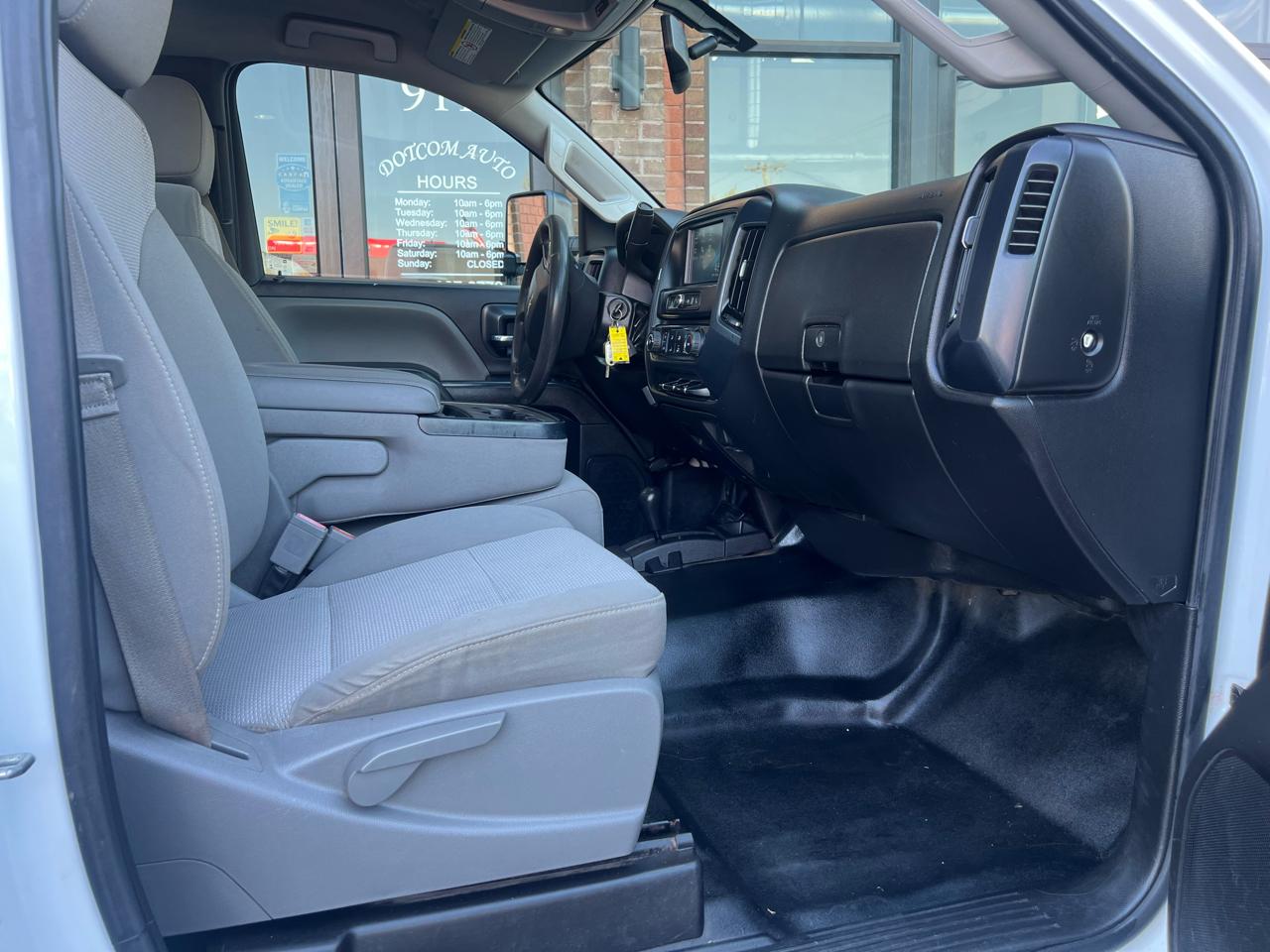 Chevrolet Silverado 3500HD Work Truck Long Box 4WD 2016