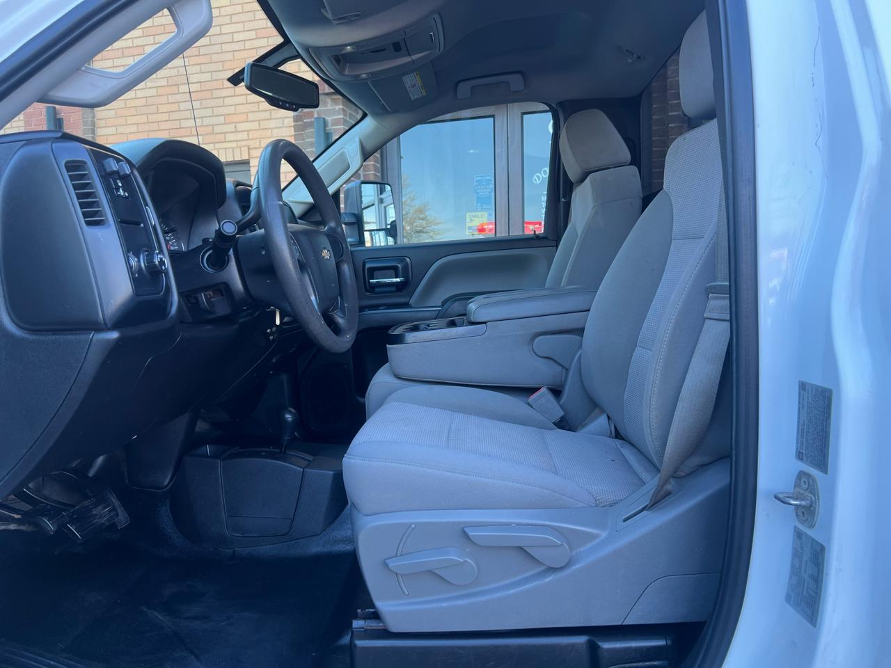 Chevrolet Silverado 3500HD Work Truck Long Box 4WD 2016