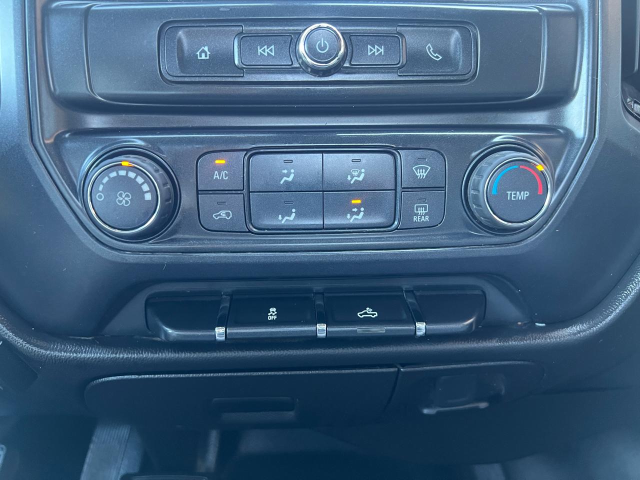 Chevrolet Silverado 3500HD Work Truck Long Box 4WD 2016