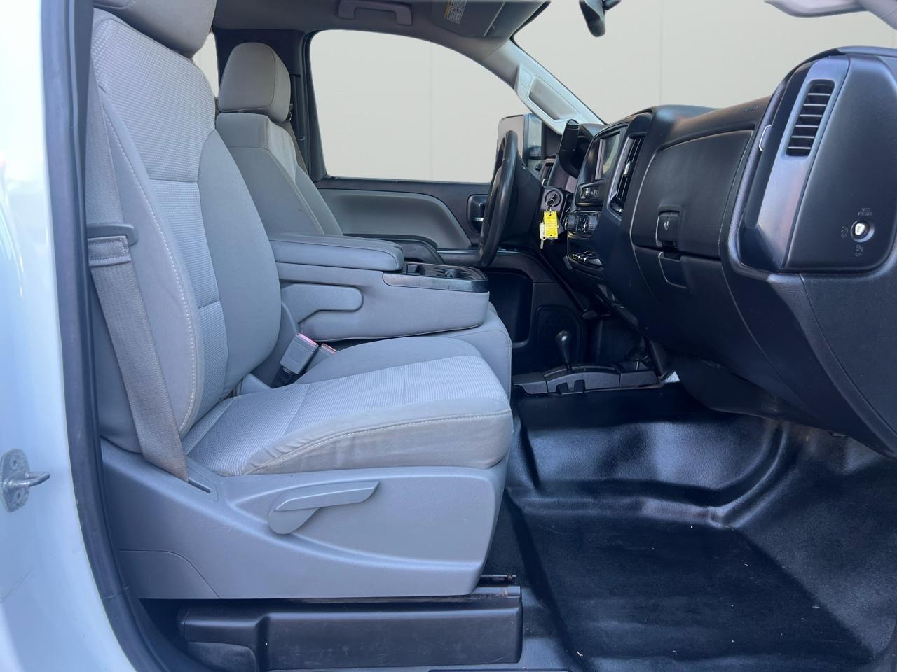 Chevrolet Silverado 3500HD Work Truck Long Box 4WD 2016