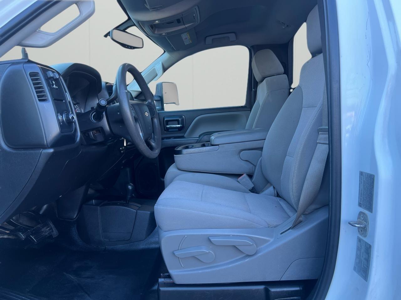 Chevrolet Silverado 3500HD Work Truck Long Box 4WD 2016