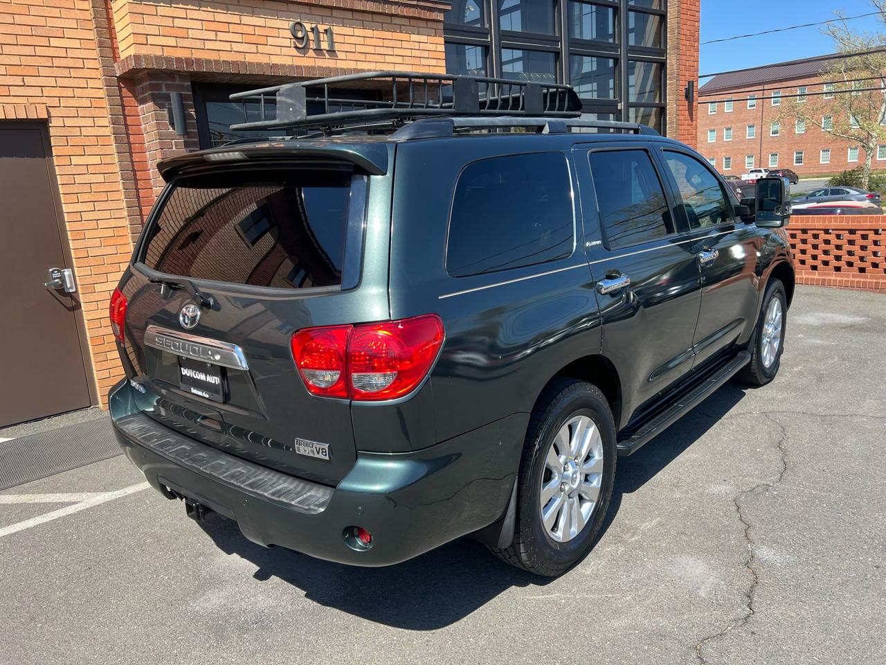 Toyota Sequoia Plantium 4WD 2008