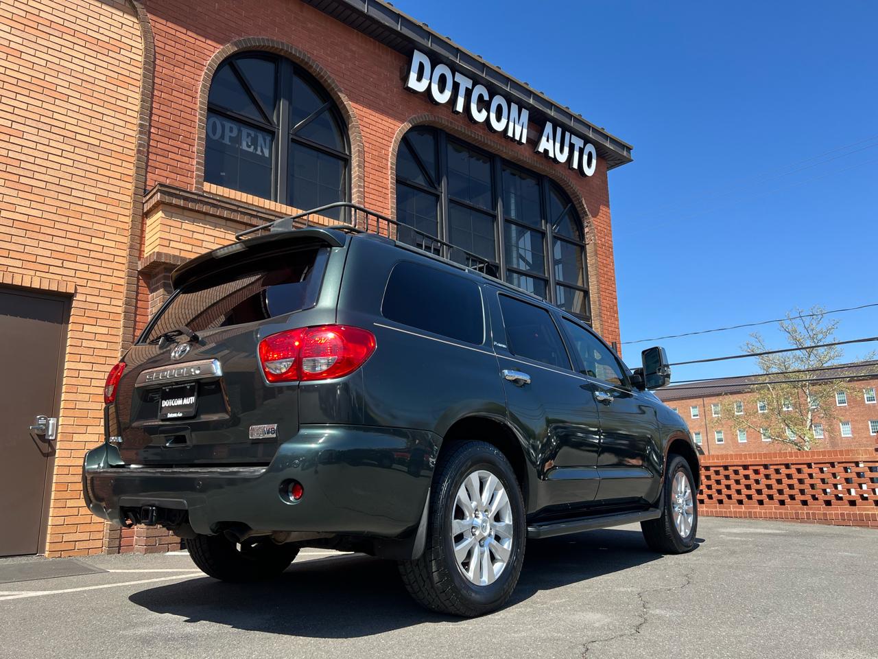 Toyota Sequoia Plantium 4WD 2008