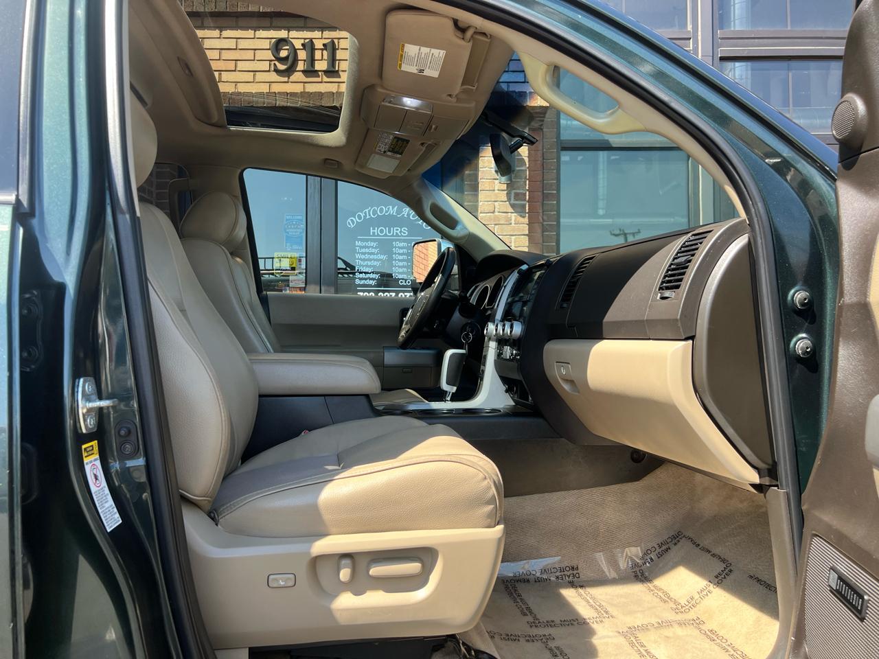 Toyota Sequoia Plantium 4WD 2008