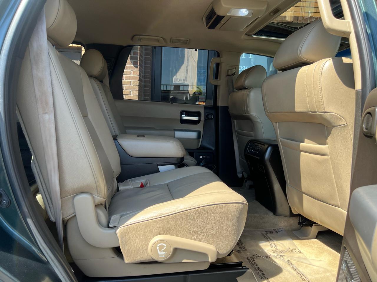 Toyota Sequoia Plantium 4WD 2008