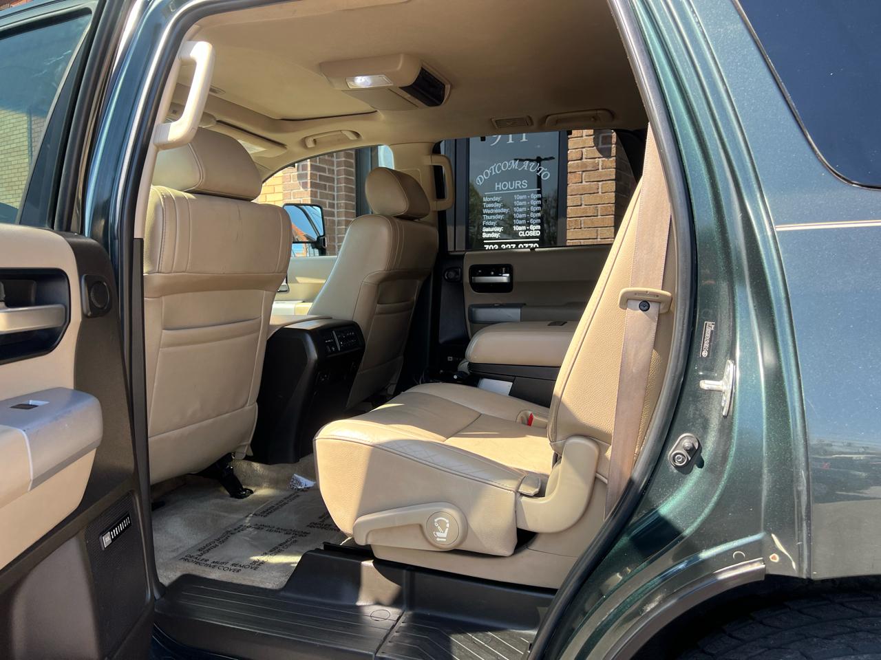 Toyota Sequoia Plantium 4WD 2008