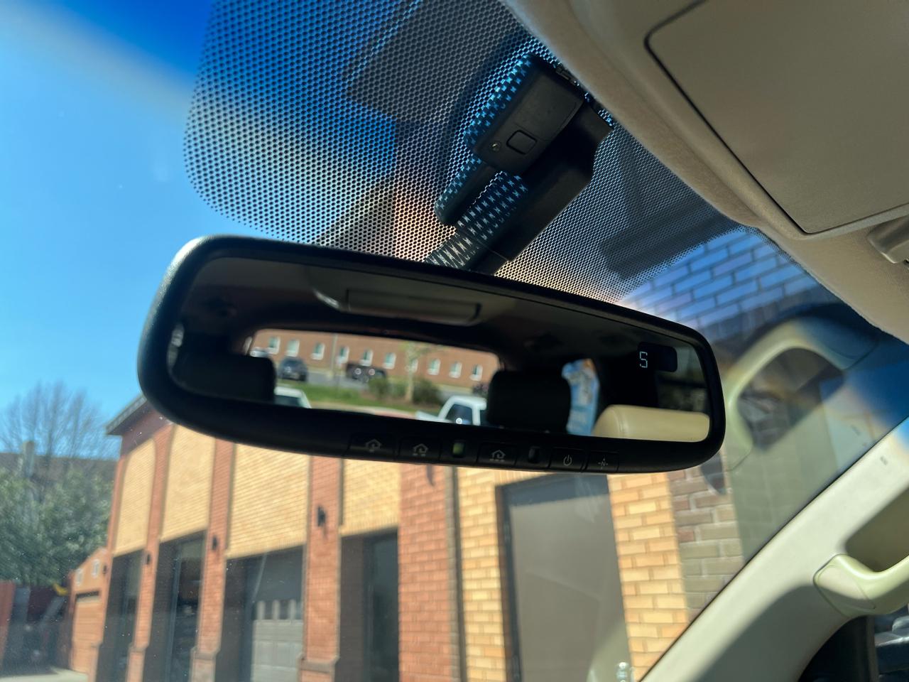 Toyota Sequoia Plantium 4WD 2008