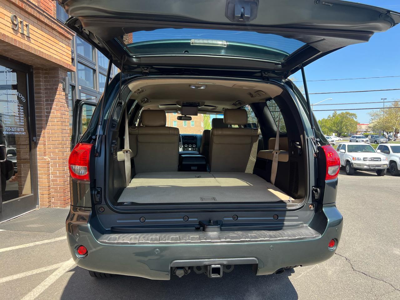 Toyota Sequoia Plantium 4WD 2008