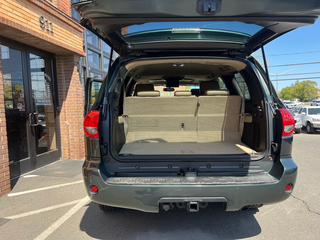 Toyota Sequoia Plantium 4WD 2008