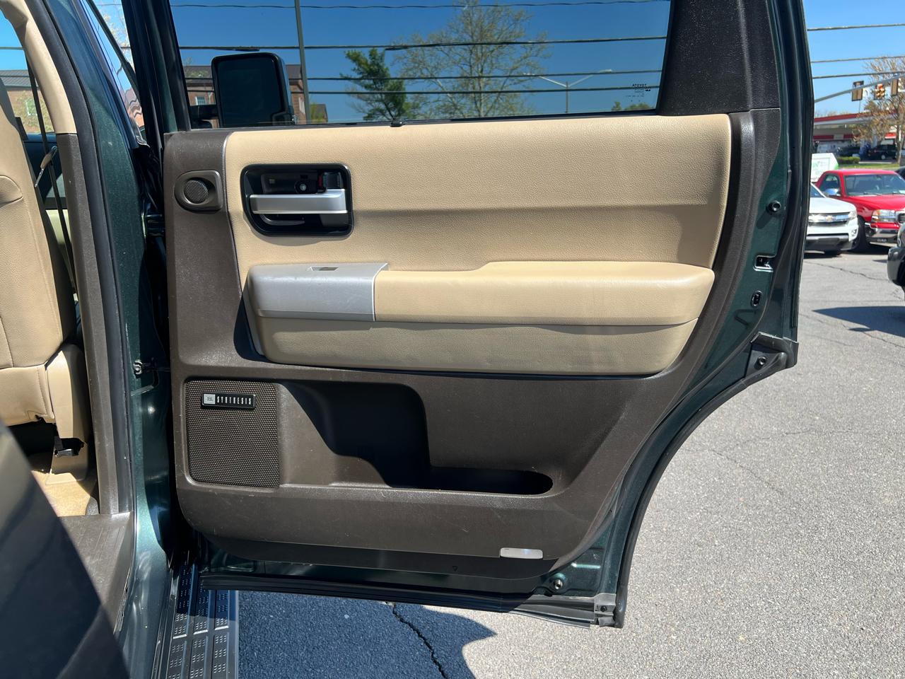 Toyota Sequoia Plantium 4WD 2008