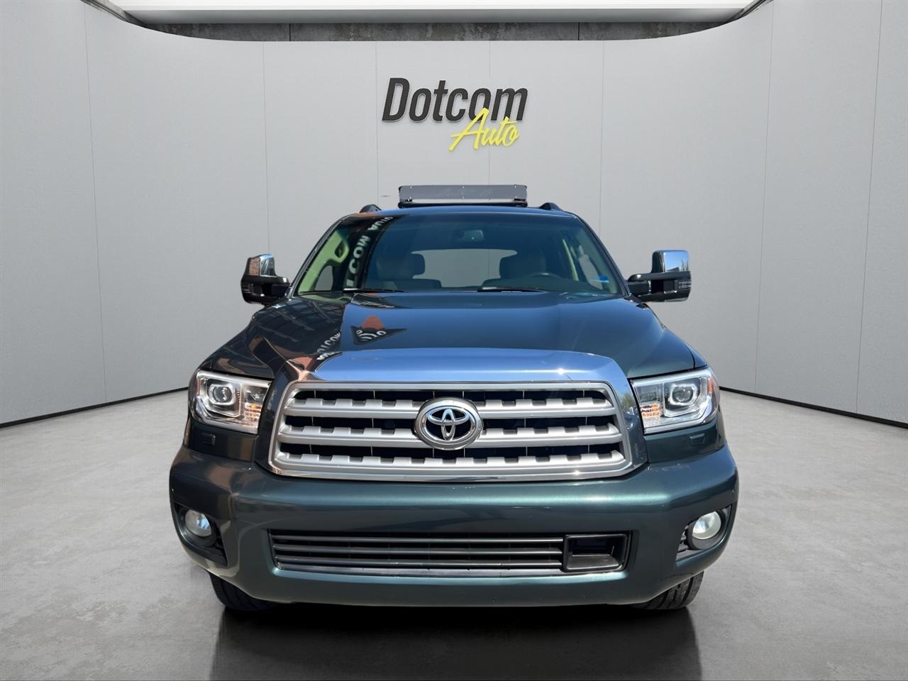 Toyota Sequoia Plantium 4WD 2008