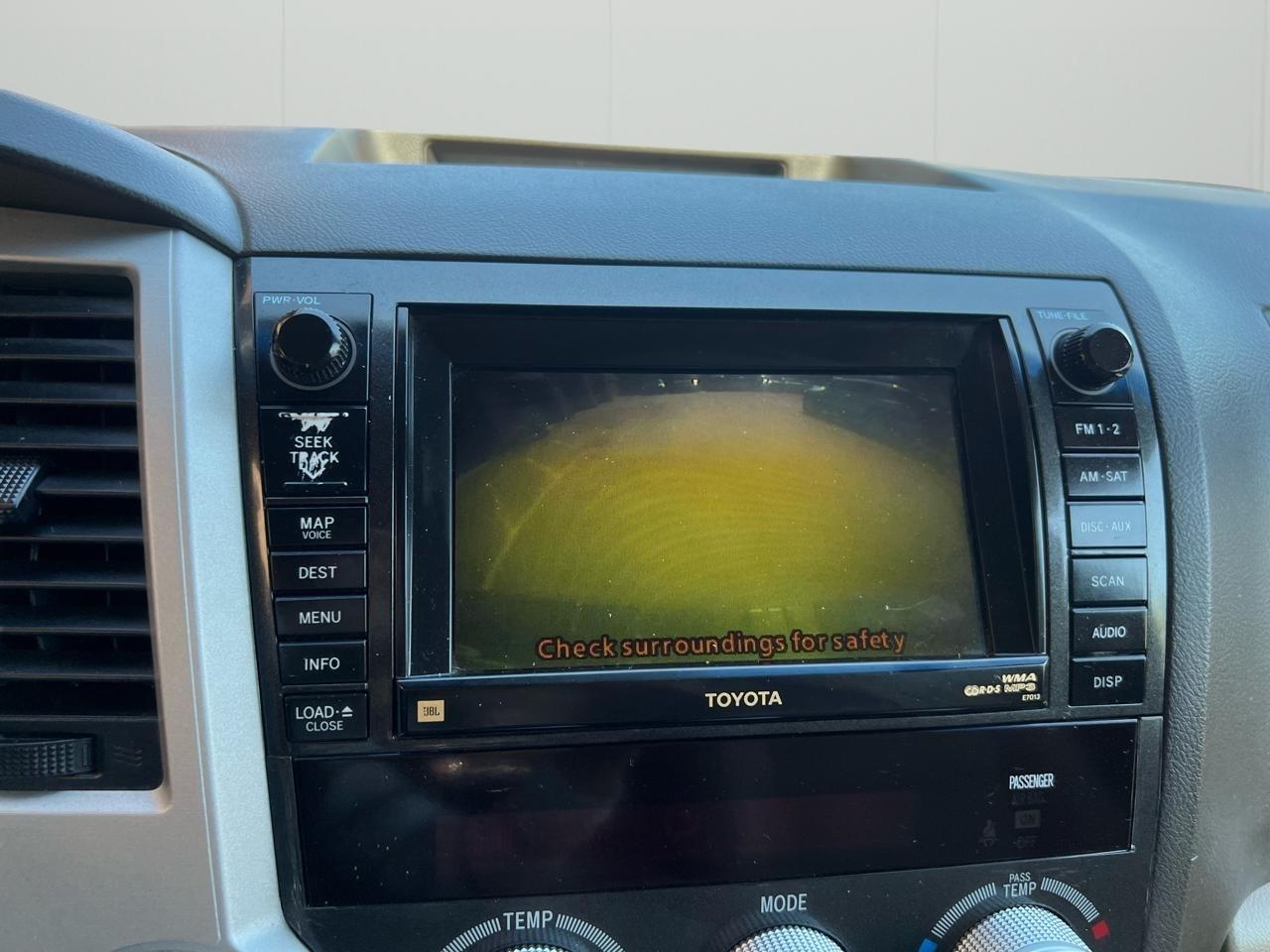 Toyota Sequoia Plantium 4WD 2008