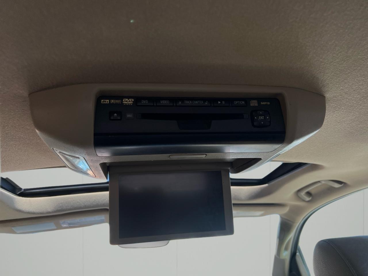 Toyota Sequoia Plantium 4WD 2008