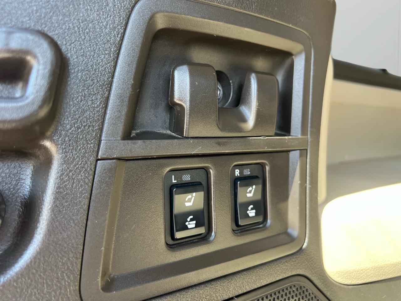 Toyota Sequoia Plantium 4WD 2008