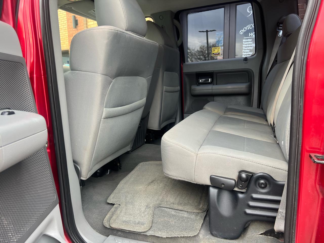 Ford F-150 XL SuperCrew Short Bed 4WD 2008