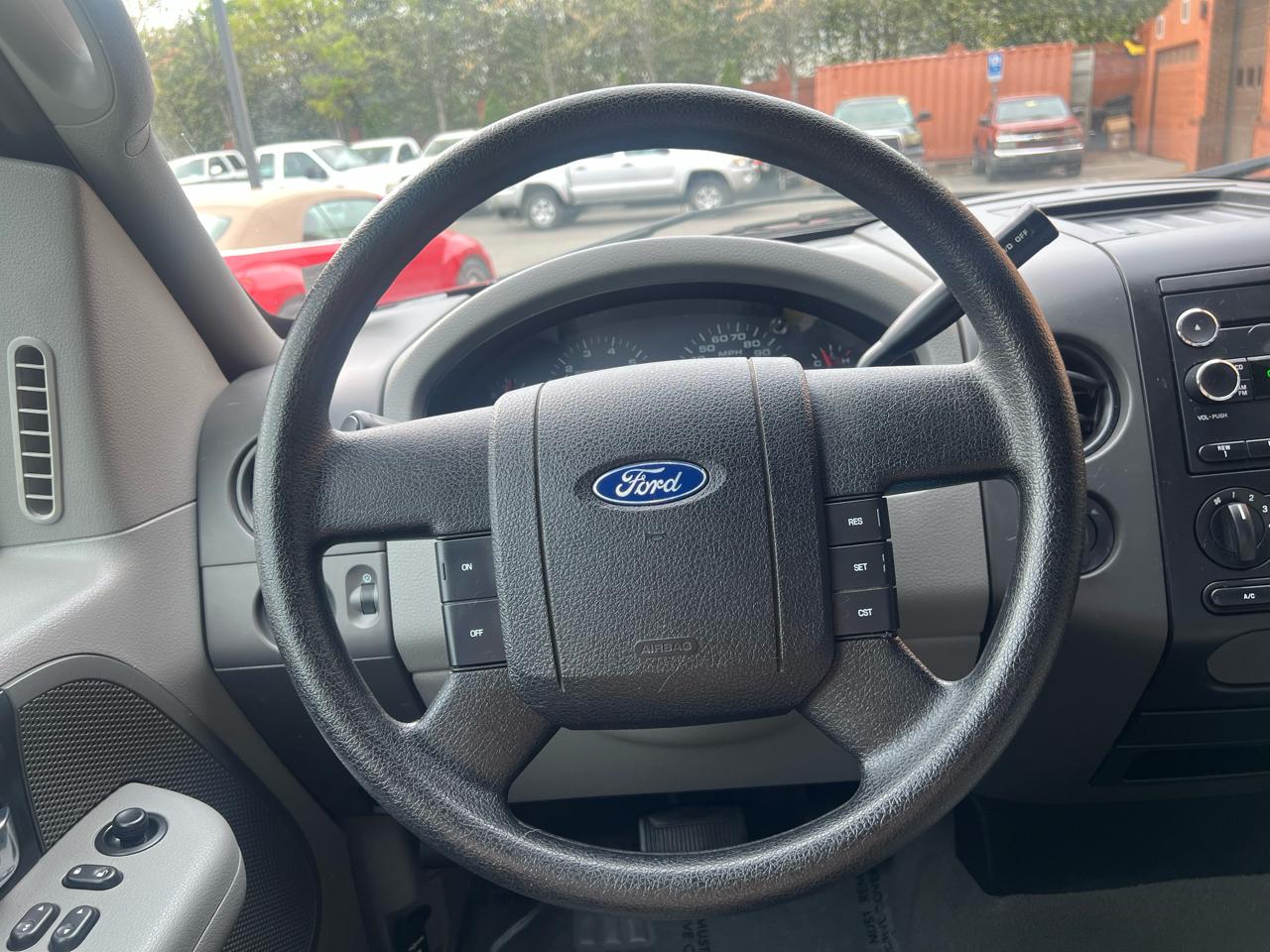 Ford F-150 XL SuperCrew Short Bed 4WD 2008