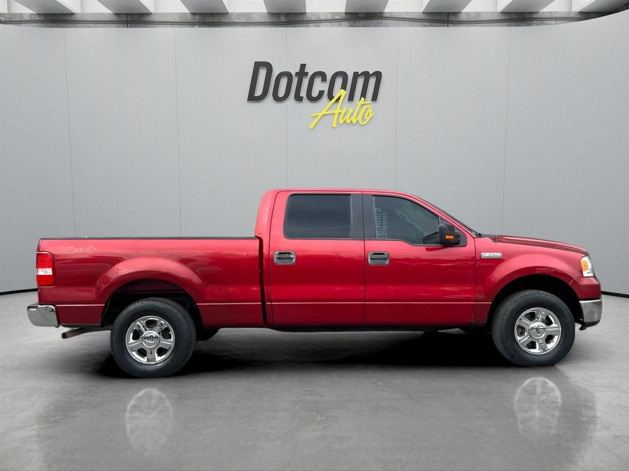 Ford F-150 XL SuperCrew Short Bed 4WD 2008