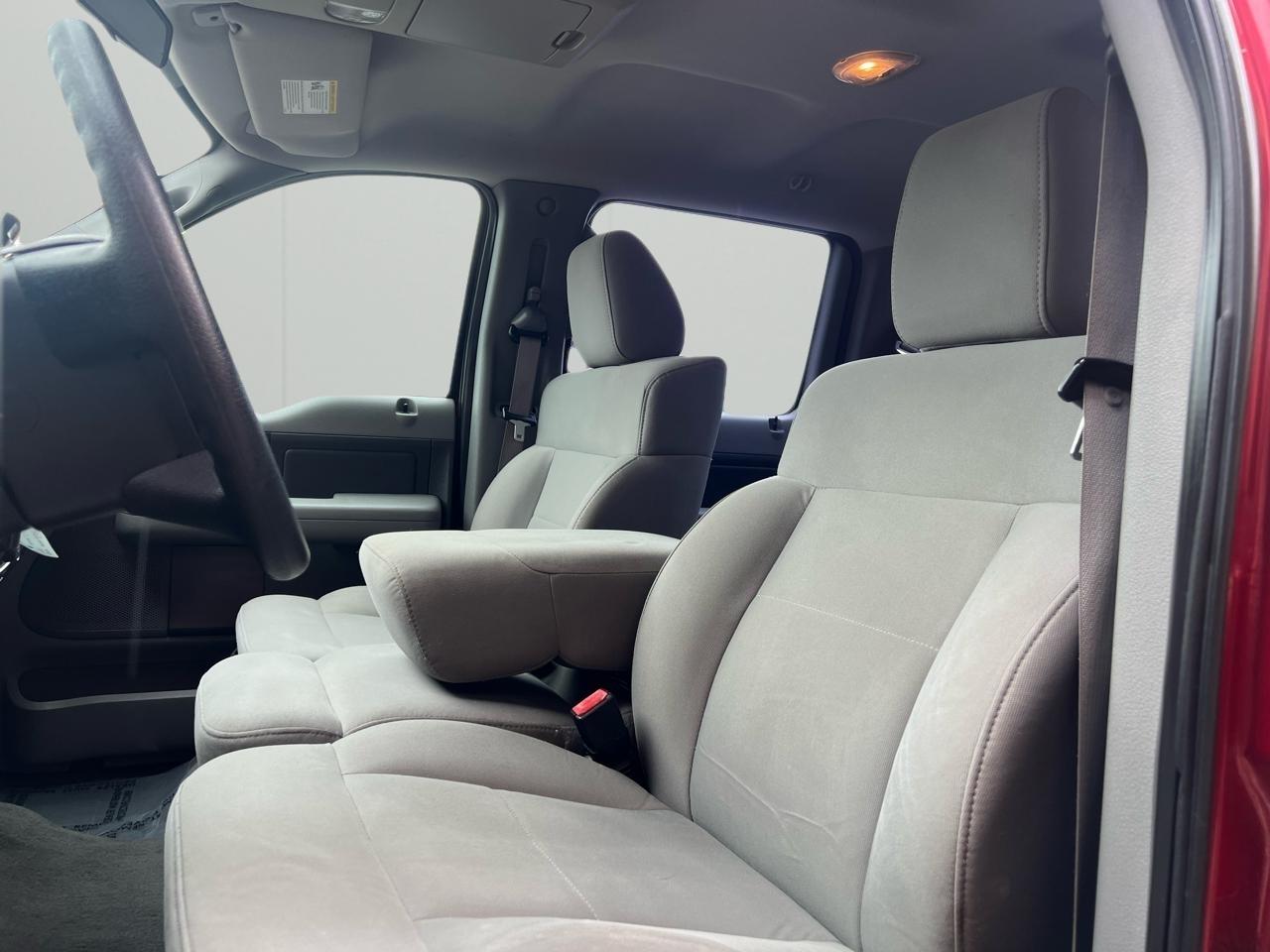 Ford F-150 XL SuperCrew Short Bed 4WD 2008