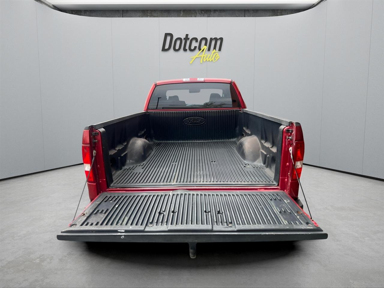 Ford F-150 XL SuperCrew Short Bed 4WD 2008