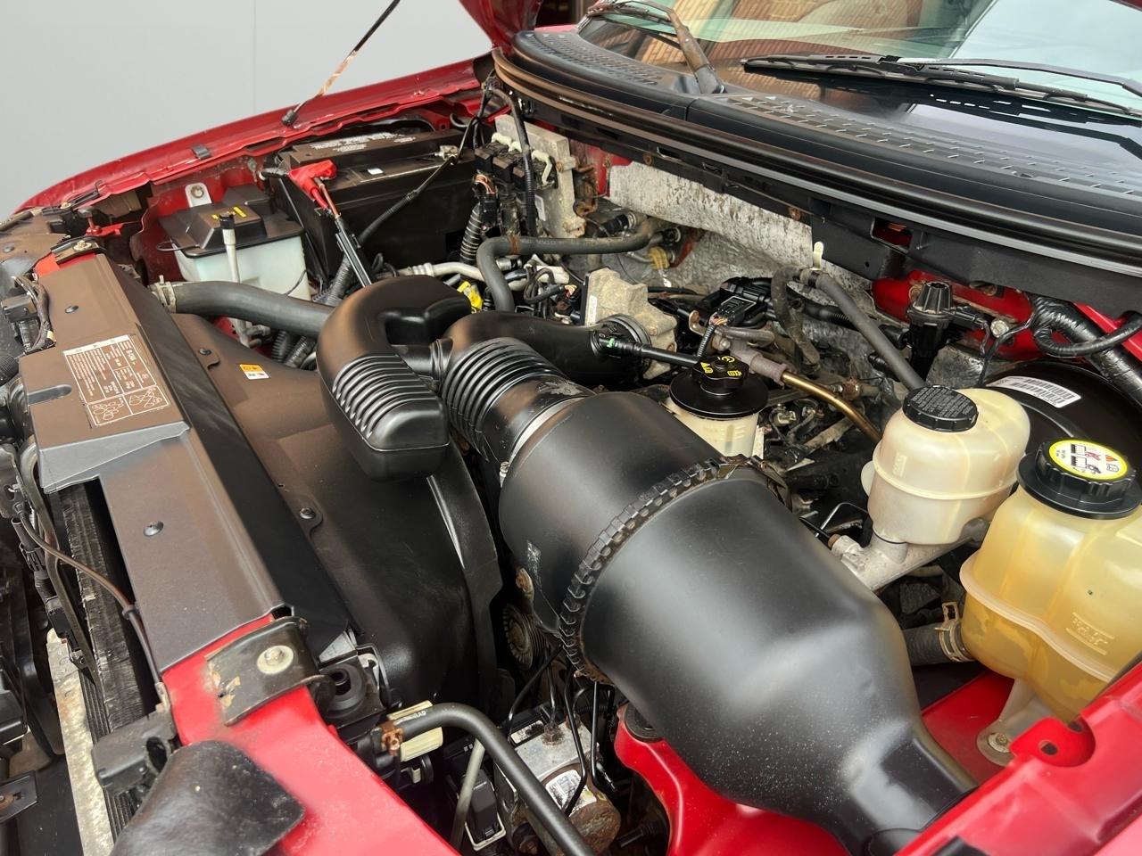 Ford F-150 XL SuperCrew Short Bed 4WD 2008