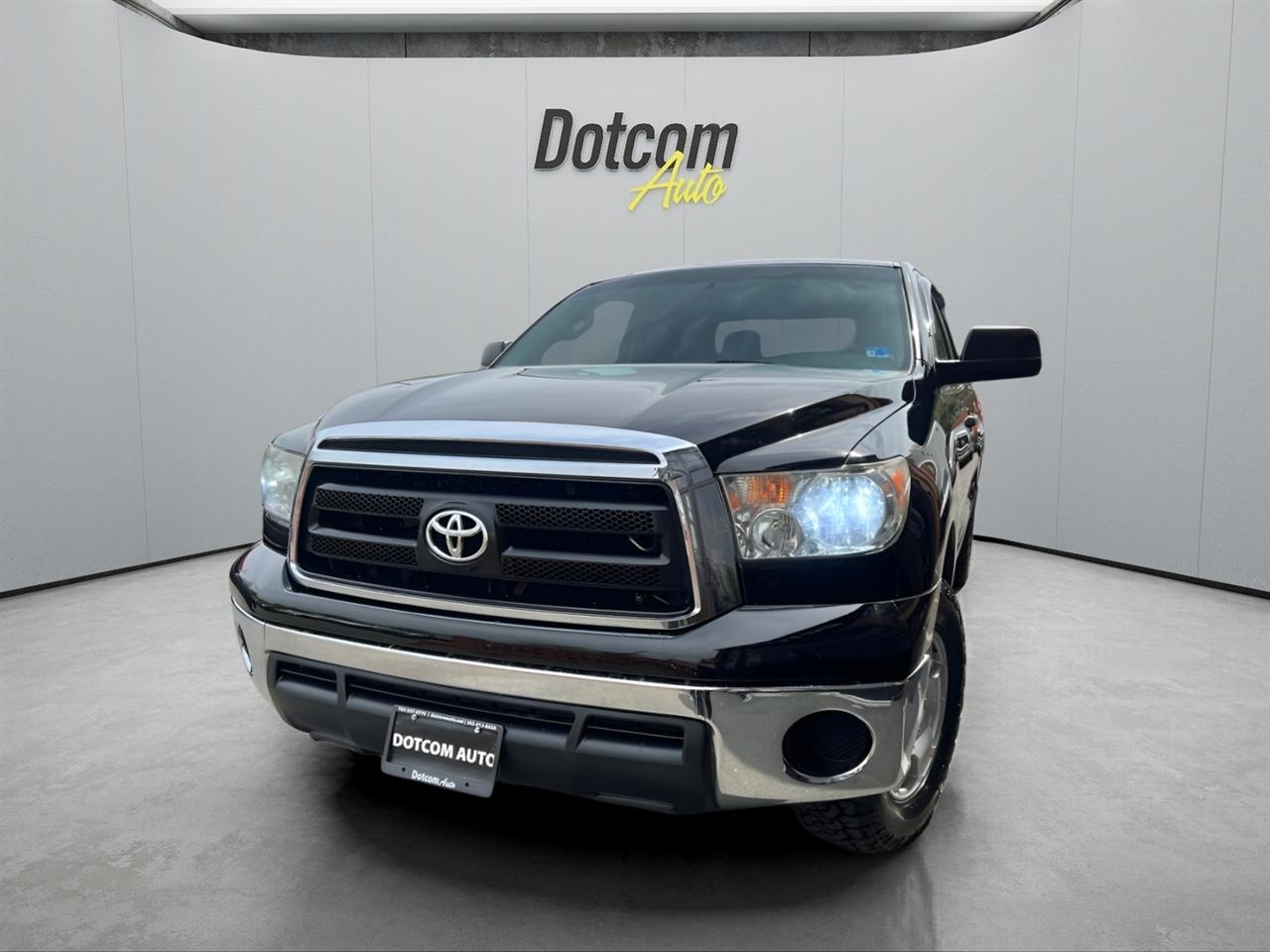 Toyota Tundra Tundra-Grade Double Cab 4.6L 4WD 2011