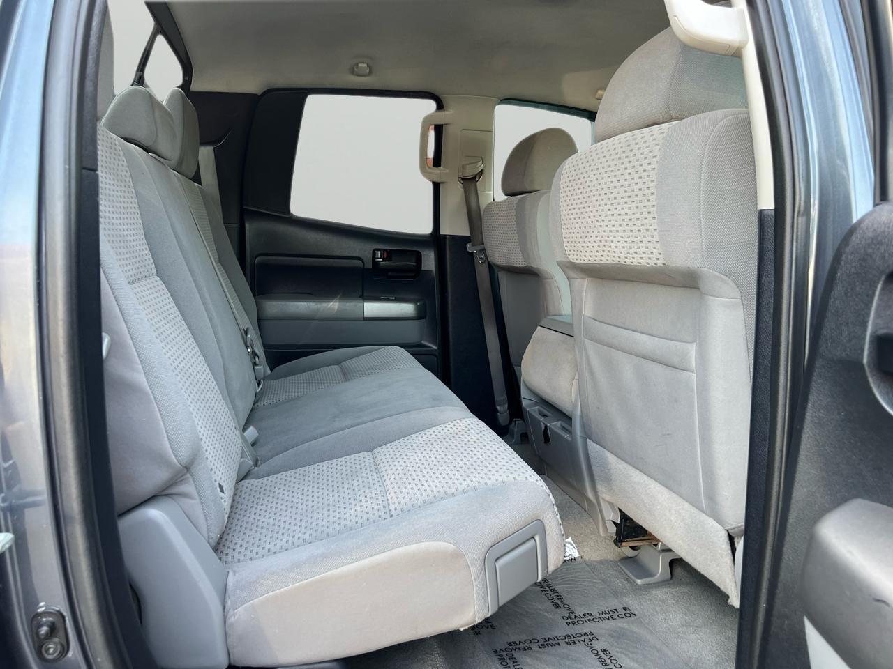 Toyota Tundra Tundra-Grade Double Cab 4.6L 4WD 2010