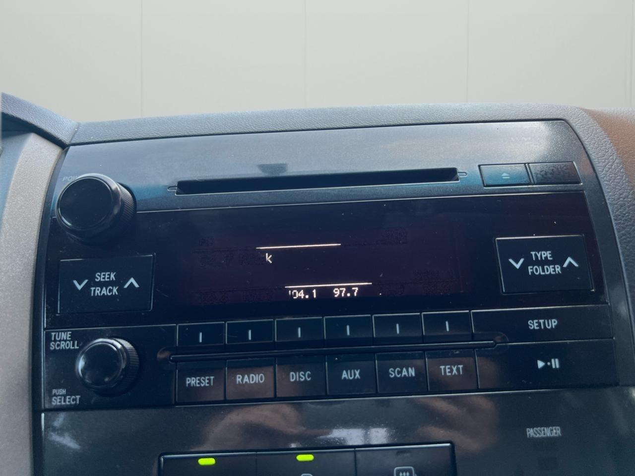 Toyota Tundra Tundra-Grade Double Cab 4.6L 4WD 2010