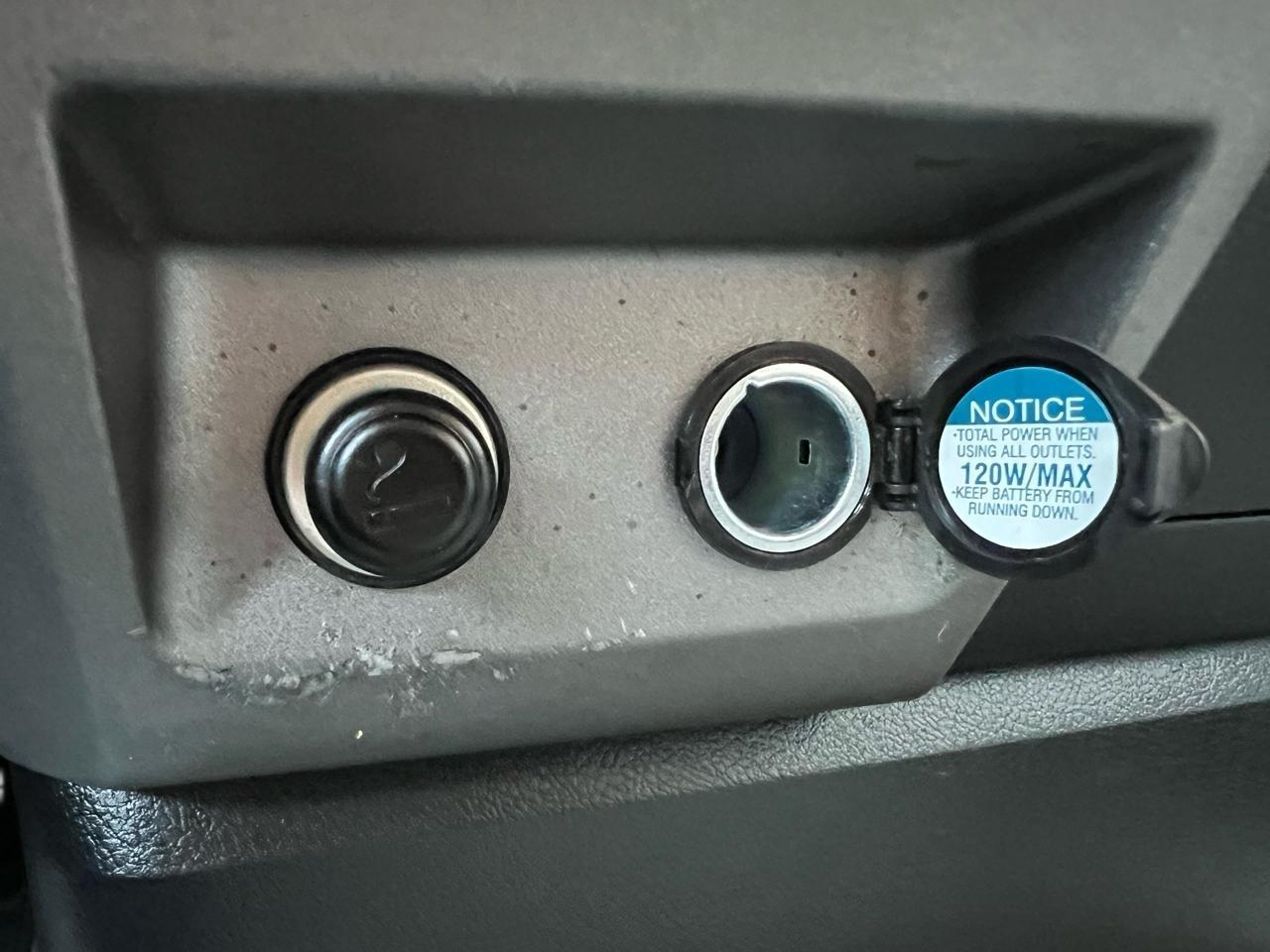 Toyota Tundra Tundra-Grade Double Cab 4.6L 4WD 2010