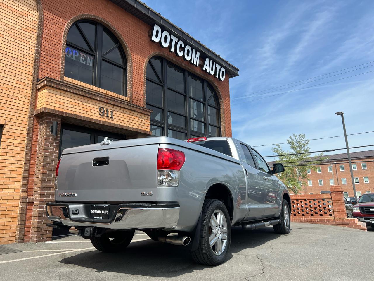 Toyota Tundra Limited Double Cab 6AT 4WD 2007