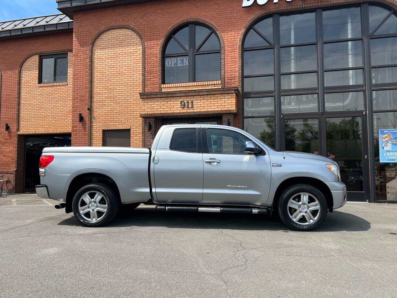 Toyota Tundra Limited Double Cab 6AT 4WD 2007