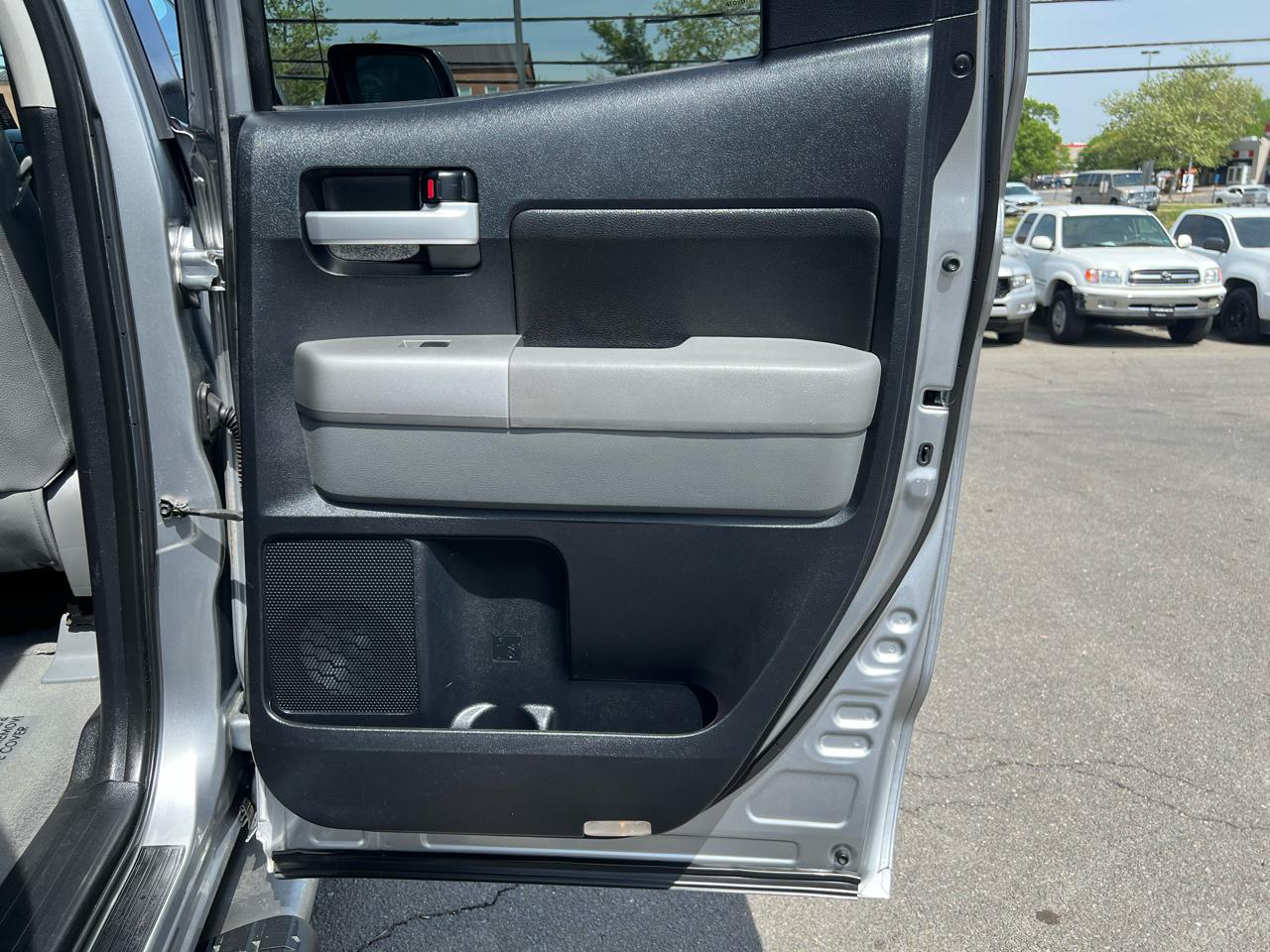 Toyota Tundra Limited Double Cab 6AT 4WD 2007