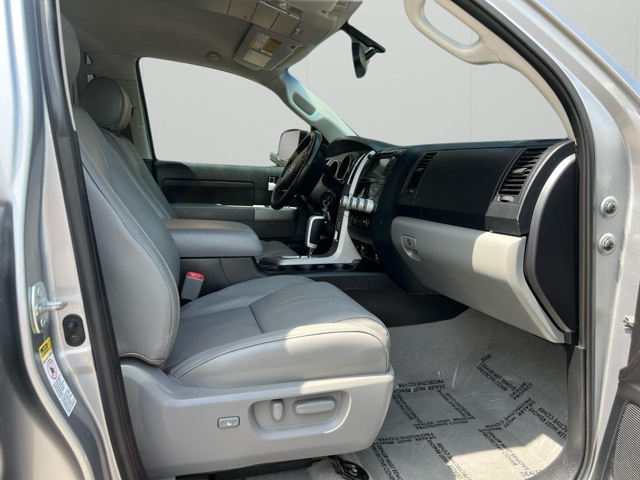 Toyota Tundra Limited Double Cab 6AT 4WD 2007