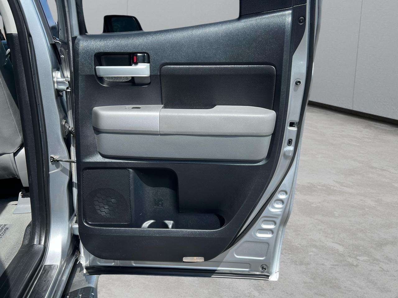 Toyota Tundra Limited Double Cab 6AT 4WD 2007