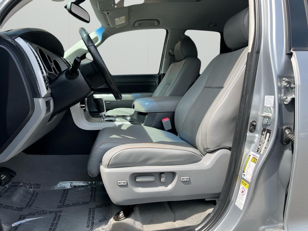 Toyota Tundra Limited Double Cab 6AT 4WD 2007