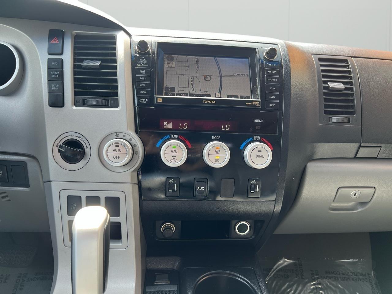 Toyota Tundra Limited Double Cab 6AT 4WD 2007
