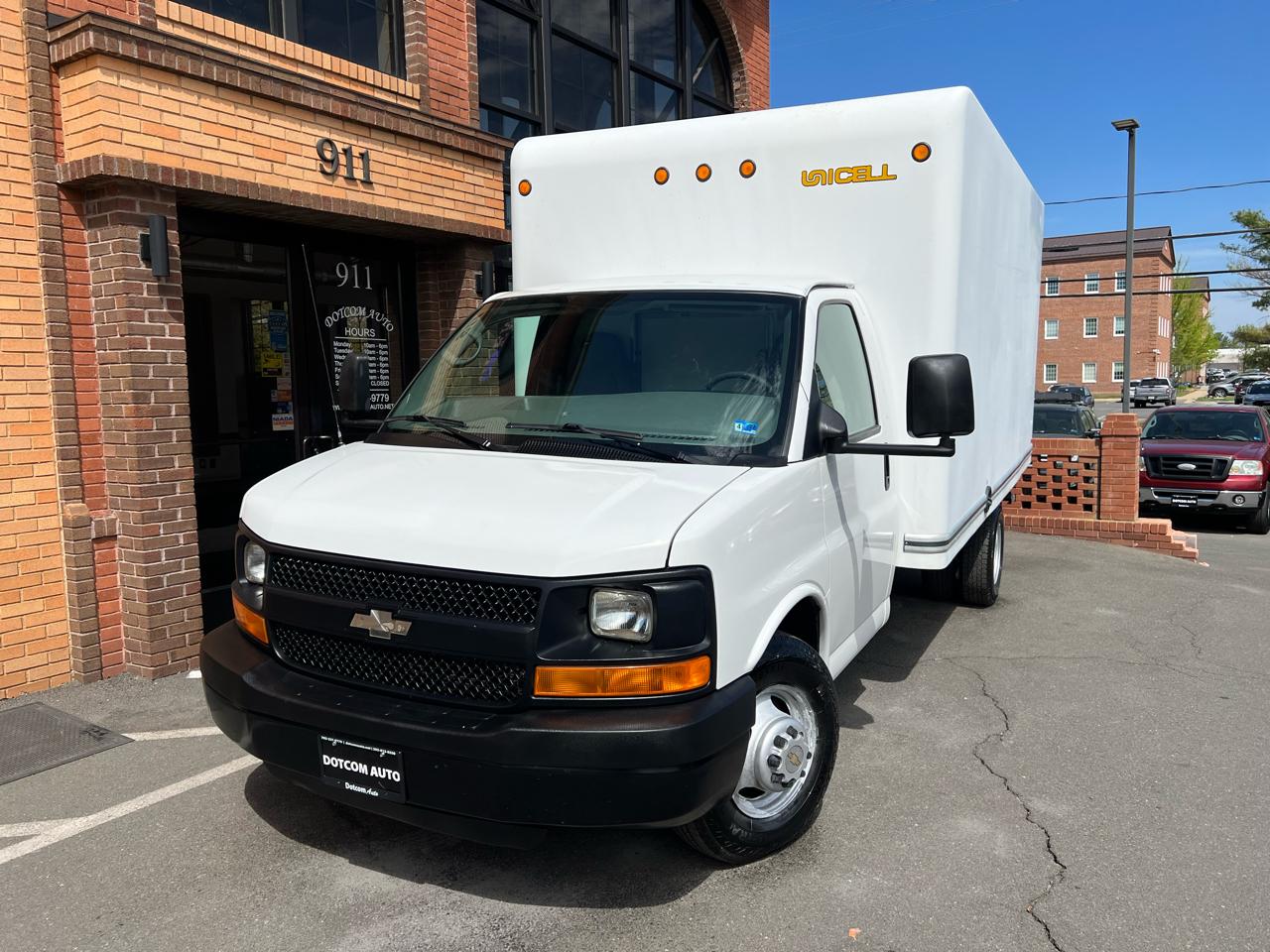 Chevrolet Express LS 3500 2009
