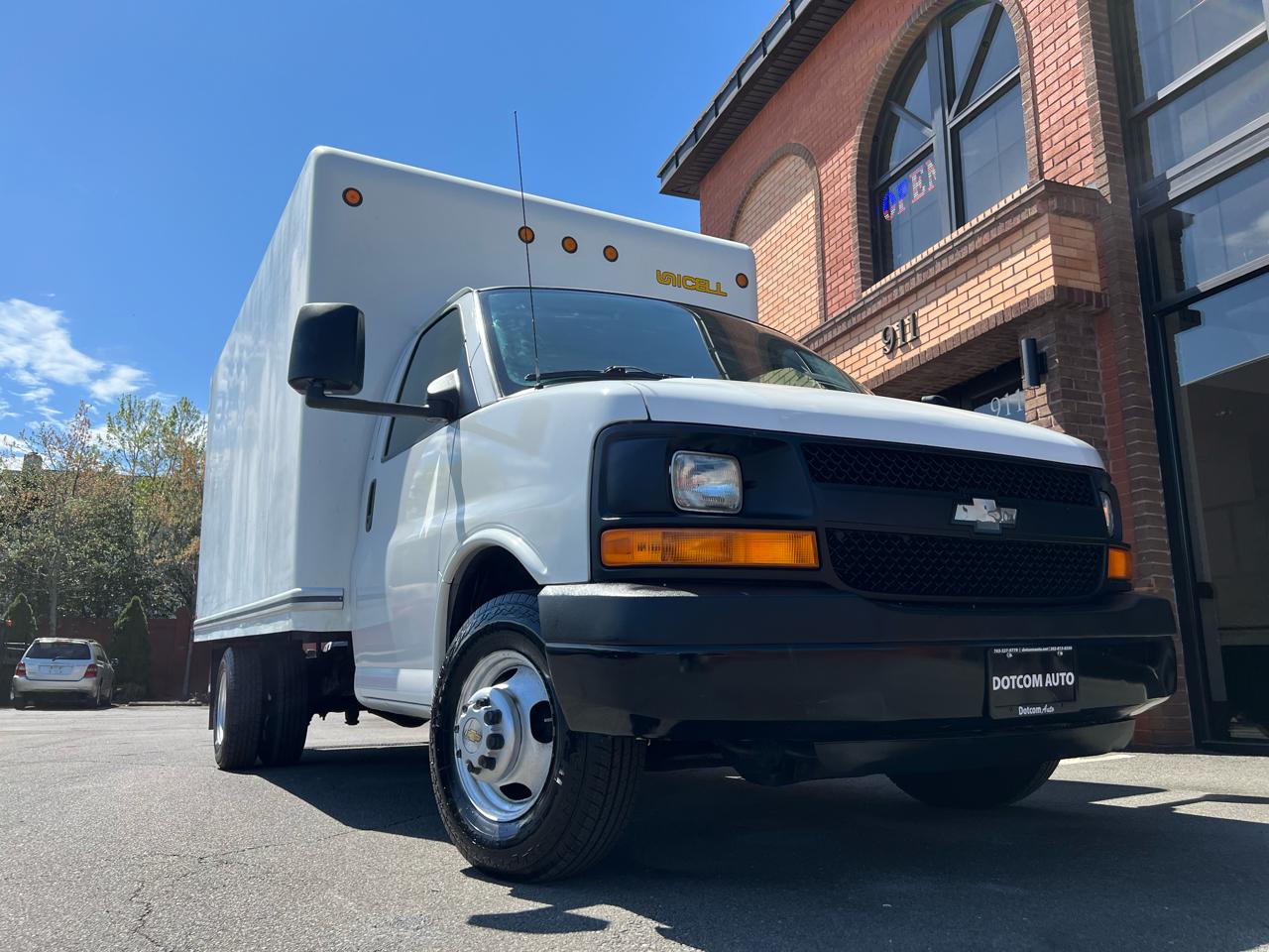 Chevrolet Express LS 3500 2009