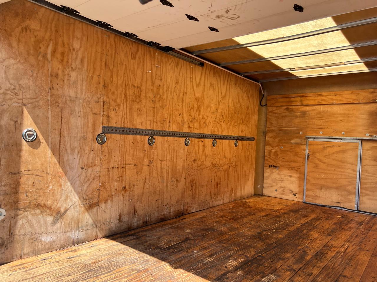 Chevrolet Express LS 3500 2009