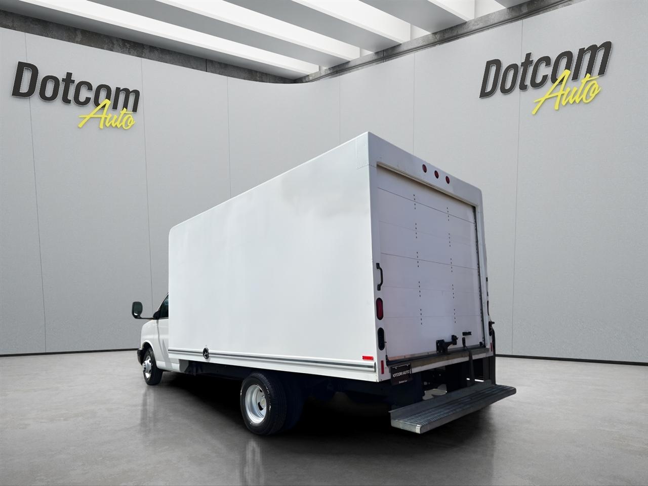 Chevrolet Express LS 3500 2009