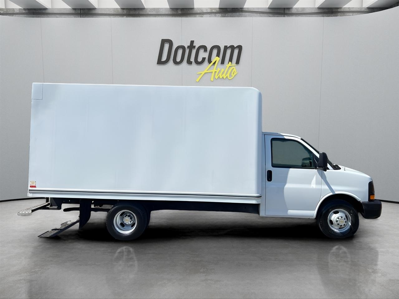 Chevrolet Express LS 3500 2009