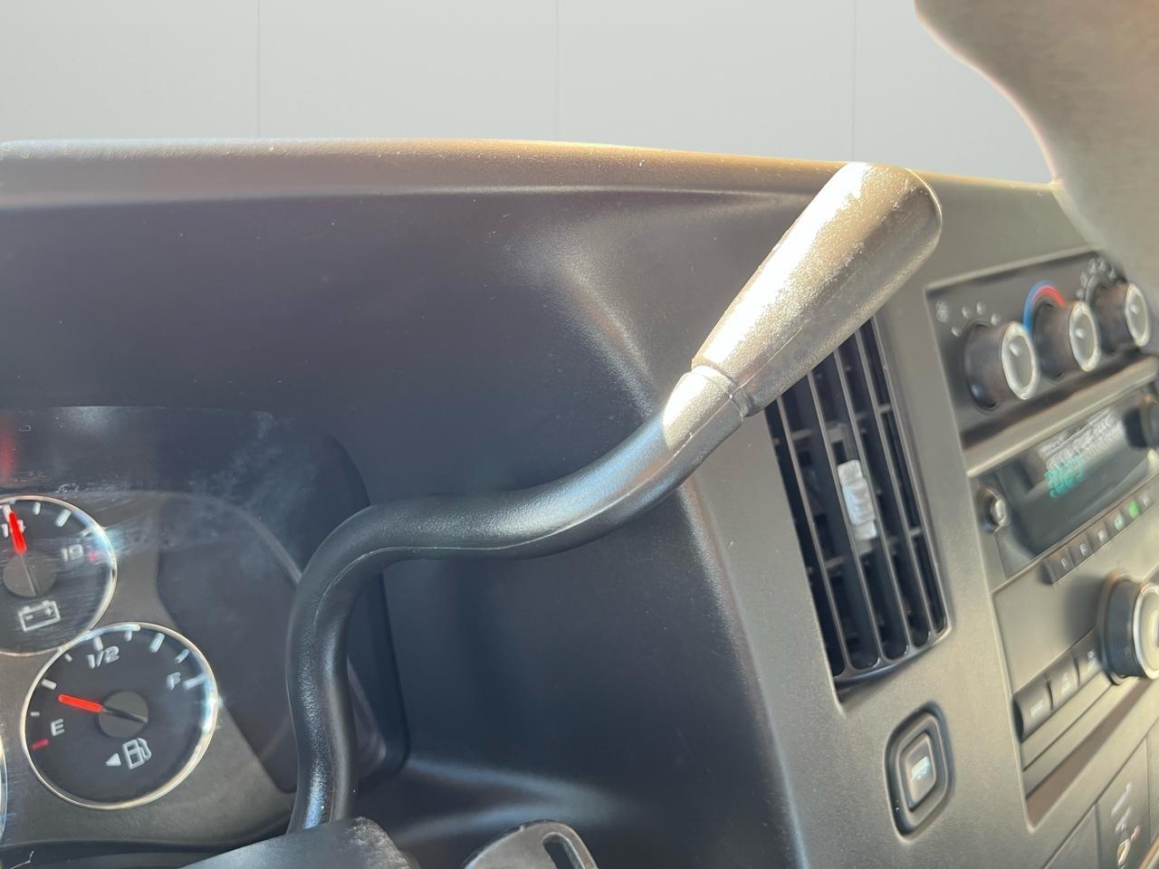 Chevrolet Express LS 3500 2009