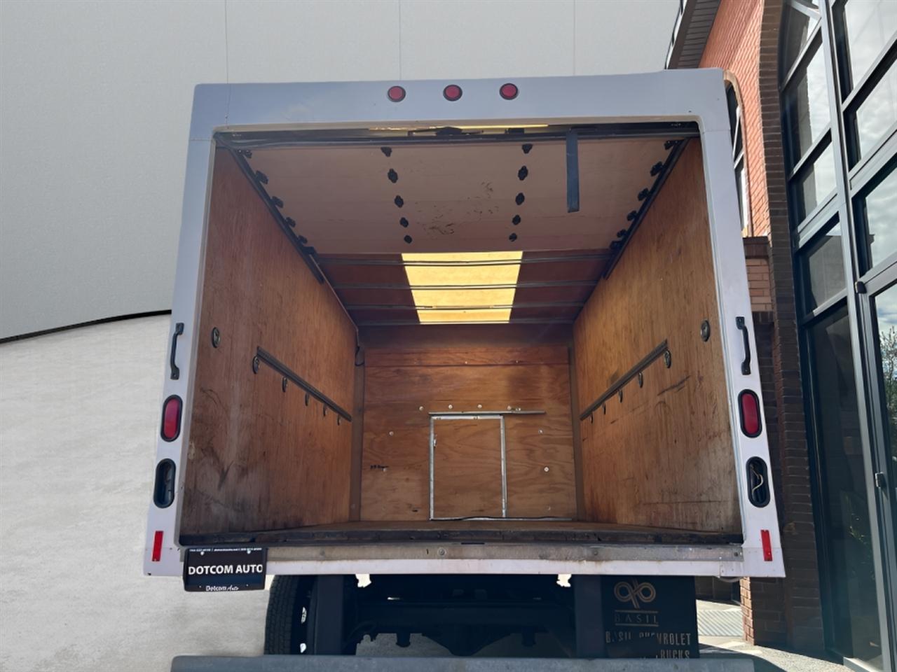 Chevrolet Express LS 3500 2009