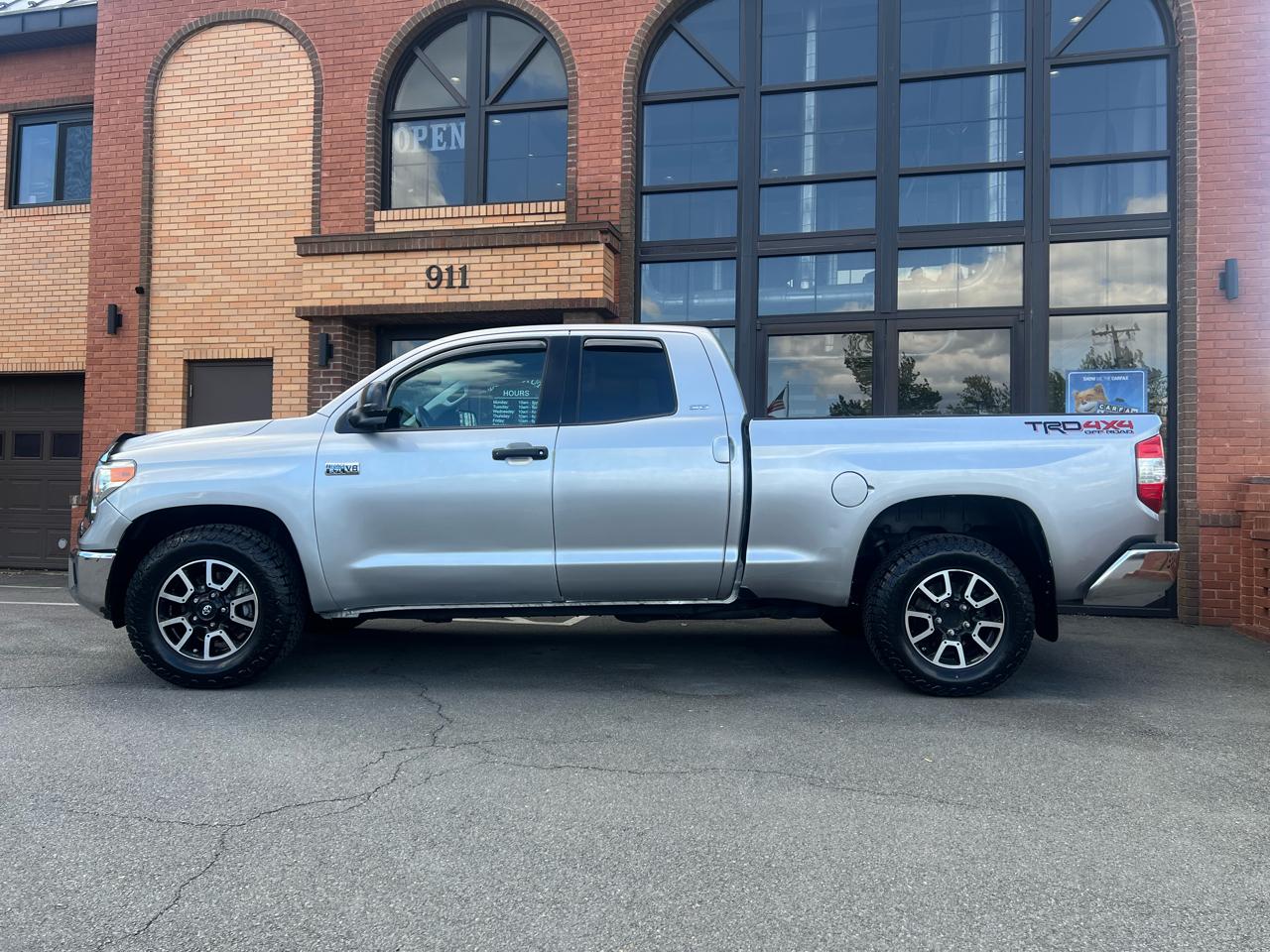 Toyota Tundra SR5 5.7L V8 FFV Double Cab 4WD 2014