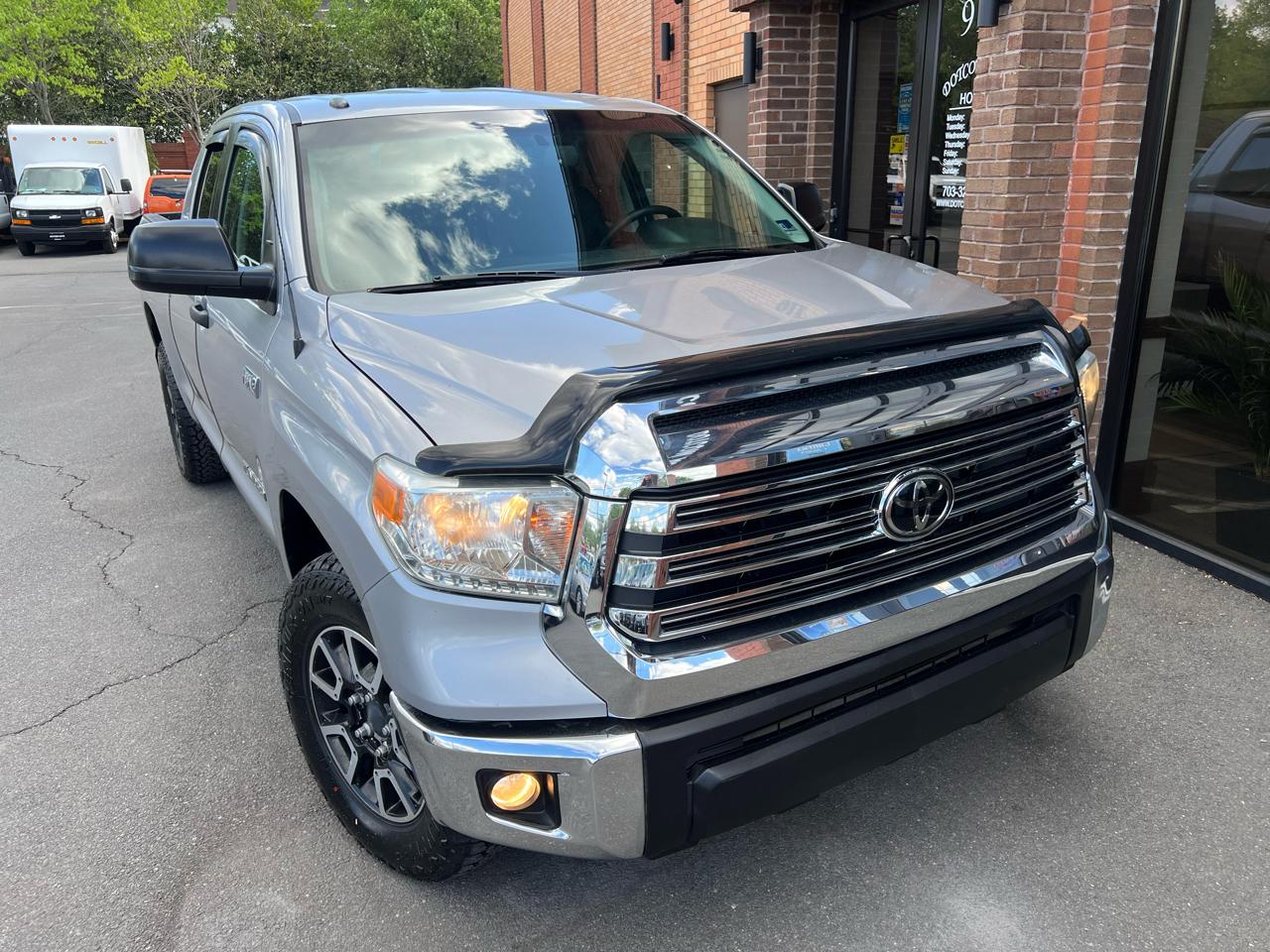 Toyota Tundra SR5 5.7L V8 FFV Double Cab 4WD 2014